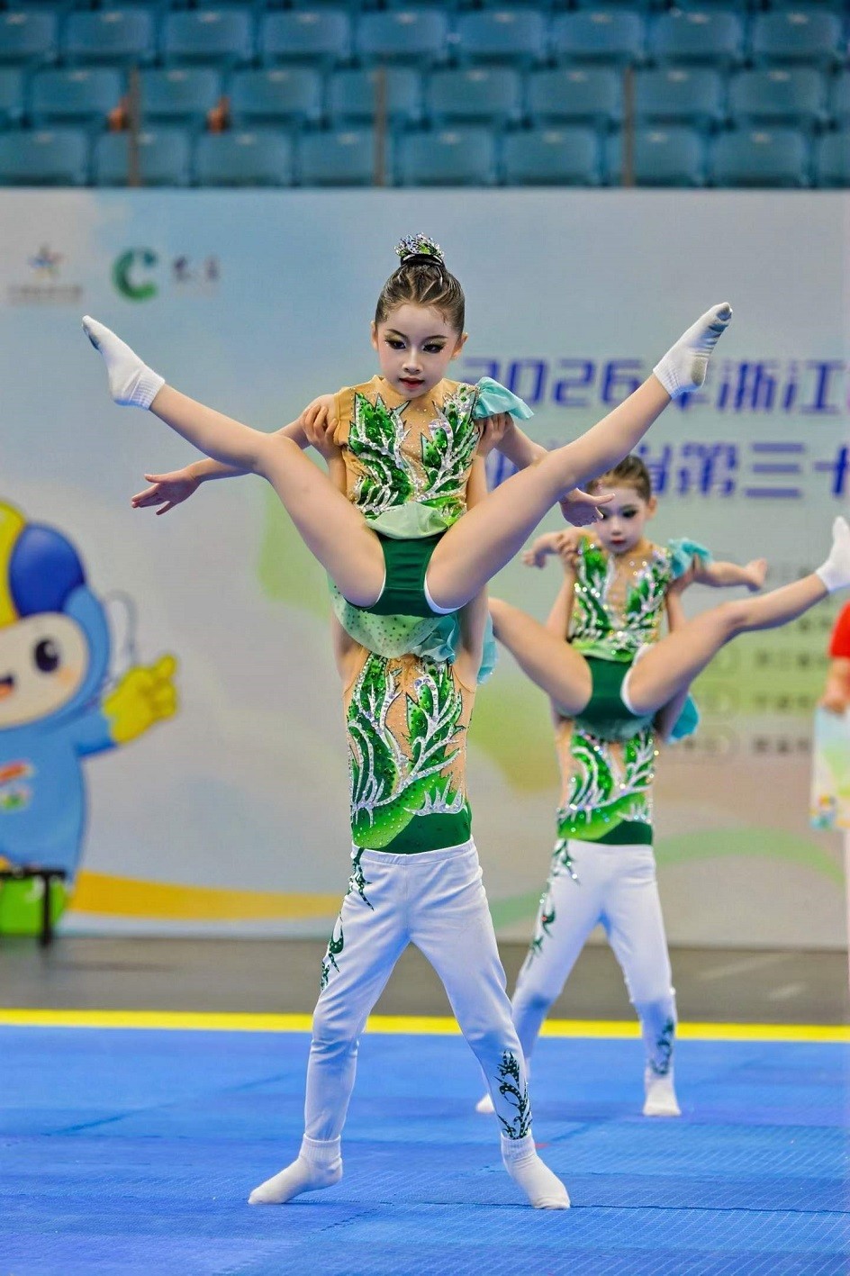 0a336394ddad2d38eb8049aa0fa0b842.jpg